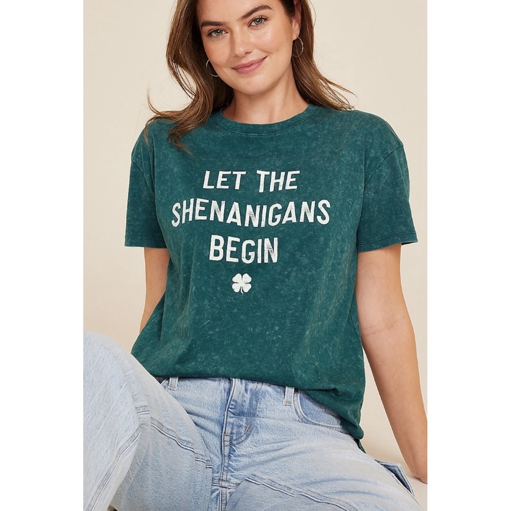 Maurices Let the Shenanigans Begin Relaxed Fit Graphic Tee size Large
